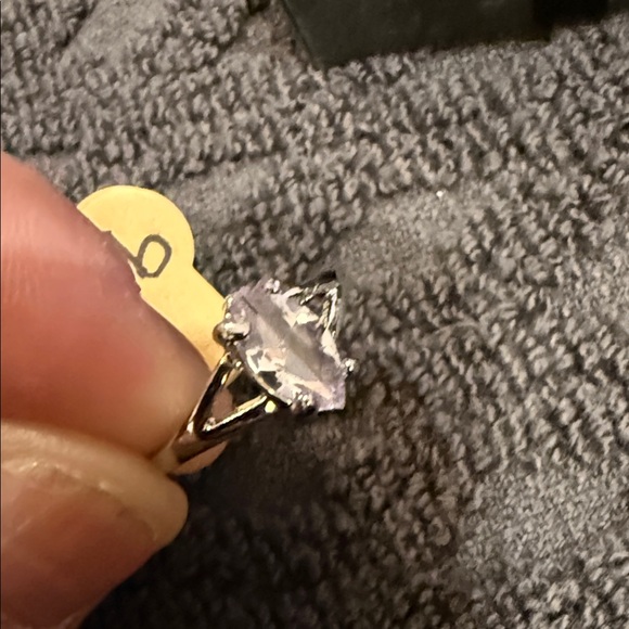 Stunning Silver Marquise-Cut Ring - Picture 4 of 5